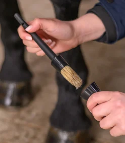 Waldhausen Hufpinsel mit Kappe New
